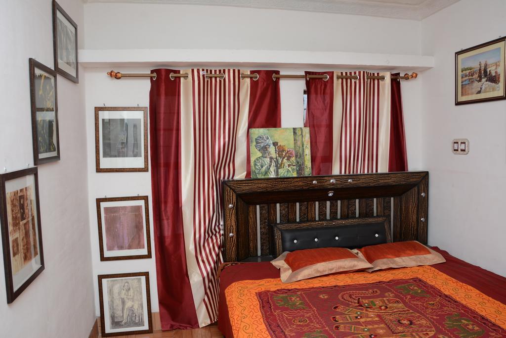 Karina Art Home Stay Bikaner Ngoại thất bức ảnh
